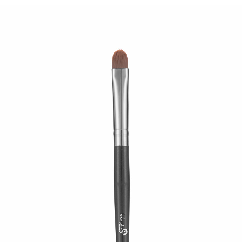 Buy HD Flat Cut Crease Makeup Brush - London Prime